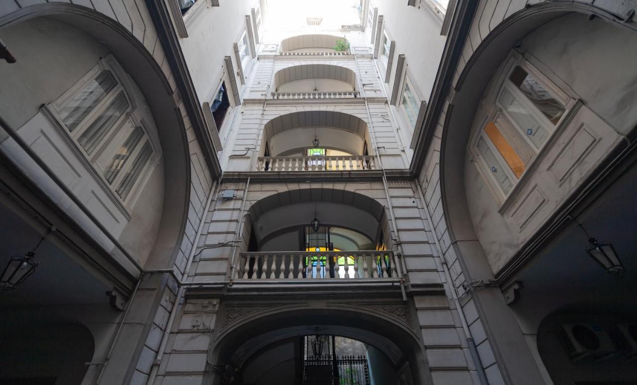 나폴리 Skyhouse Duomo B&B 외부 사진